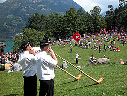 Hra na rohy ve Švýcarském státním svátku