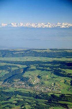 Město Le Locle a Alpy