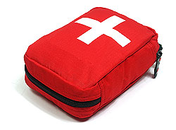 Lékárnička s červeným křížem